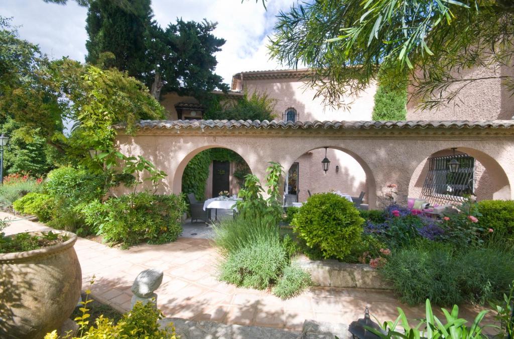 Le Mas Du Chanoine Saint-Paul-de-Vence Exterior photo