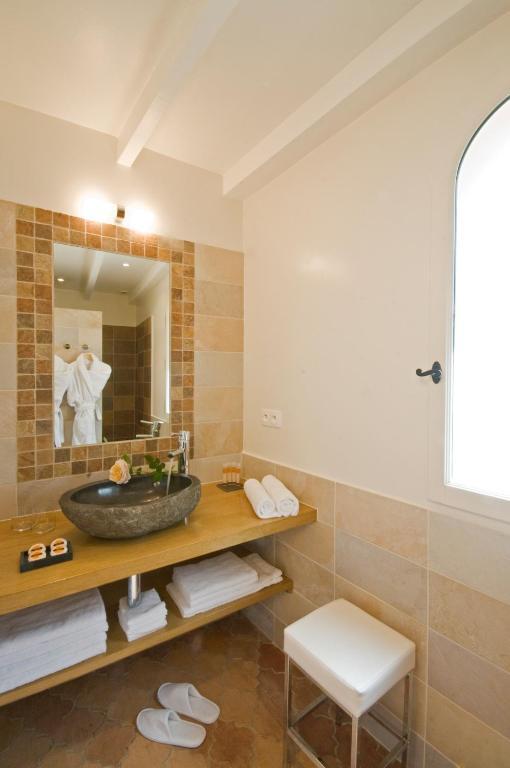 Le Mas Du Chanoine Saint-Paul-de-Vence Room photo