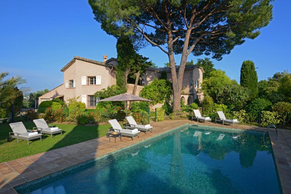 Le Mas Du Chanoine Saint-Paul-de-Vence Exterior photo